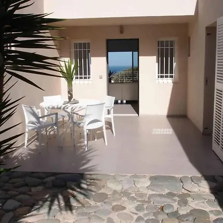 Charmante Avec Piscine Privee A Calvi, 132 M² *
